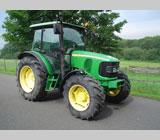 John Deere 5820 4WD